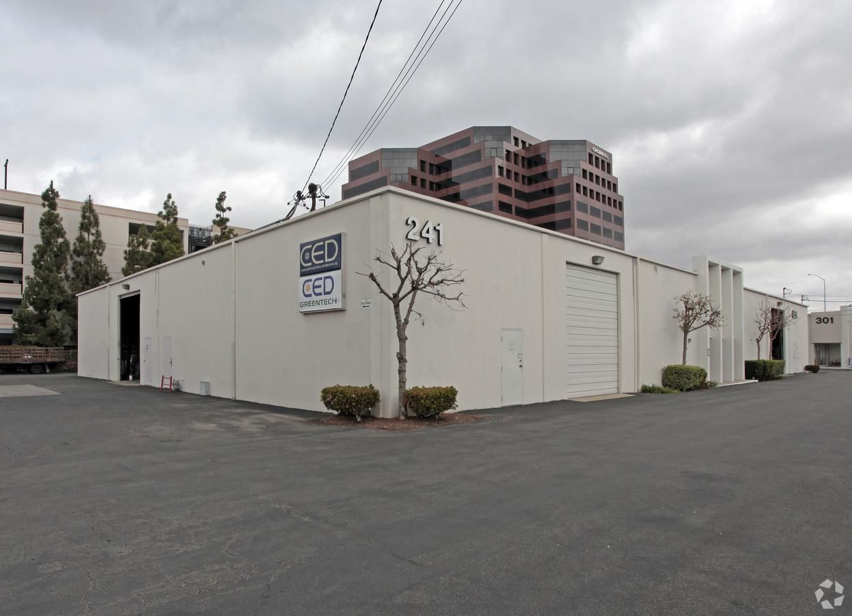 Industrial Property For Lease photo 2