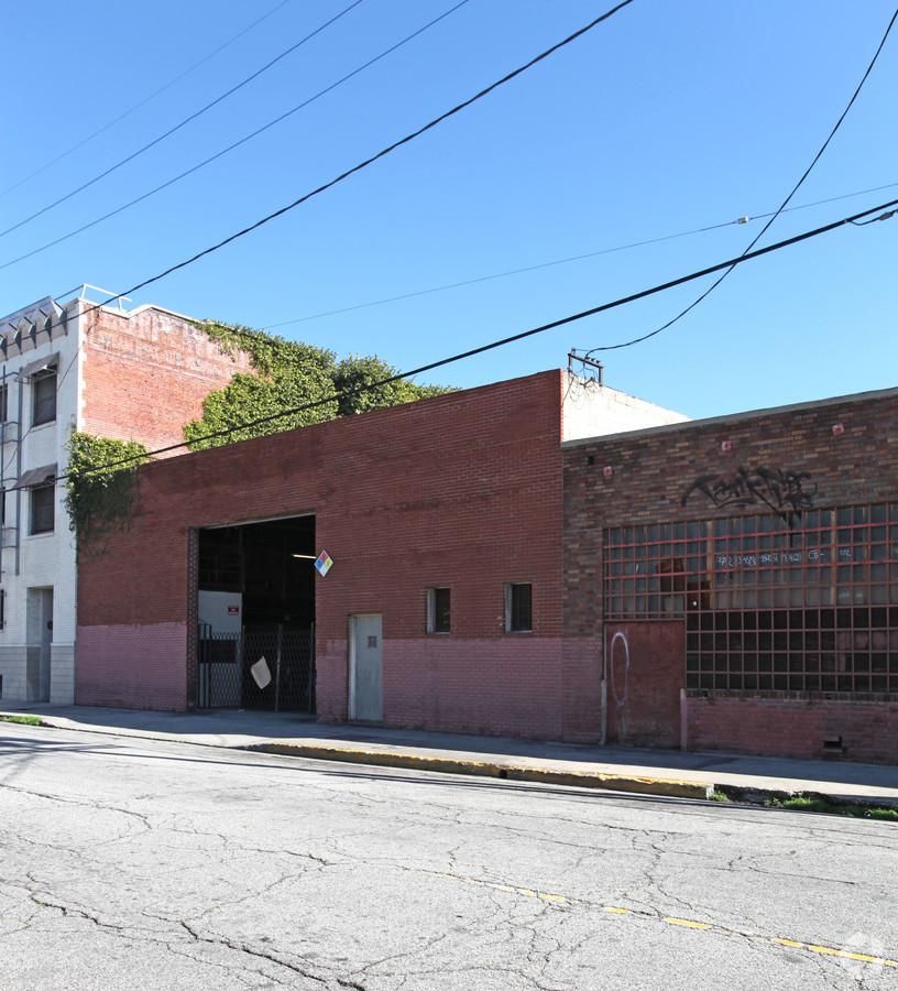 Industrial Property For Lease photo 1