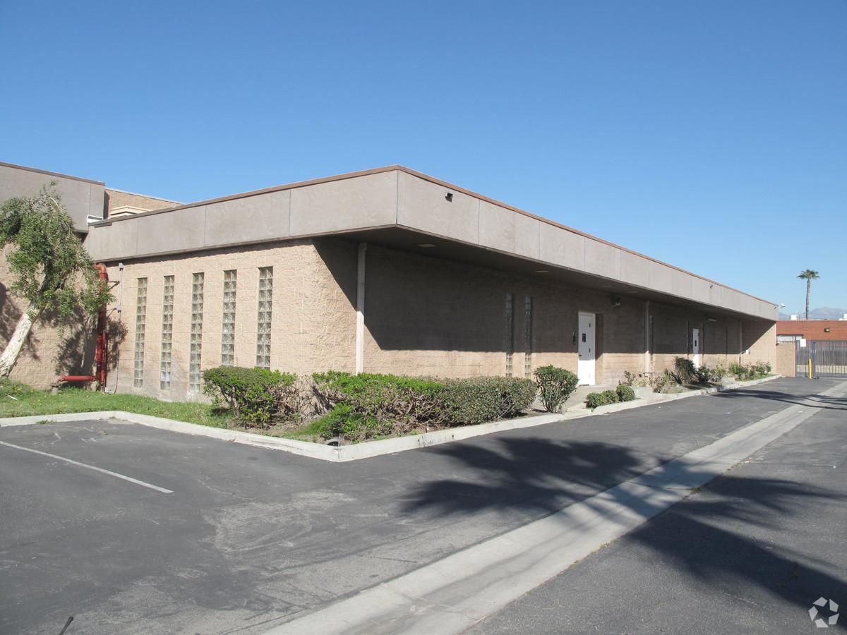 16035 Robin Way, Industry, CA photo 3