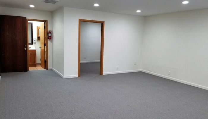 Office Space for Rent at 335-341 Washington Blvd Venice, CA 90292 - #12