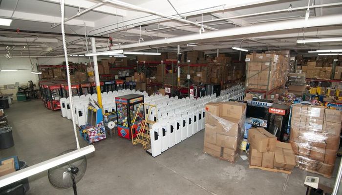 Warehouse Space for Rent at 9281 Borden Ave Sun Valley, CA 91352 - #2