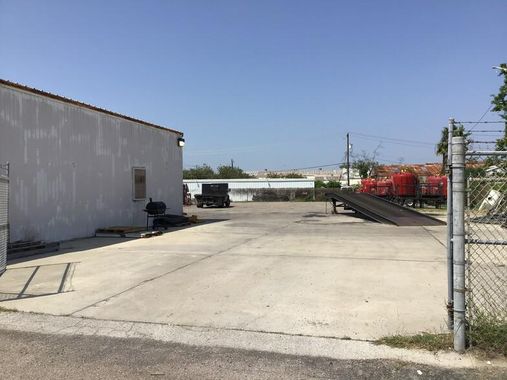 4570 Baldwin Blvd