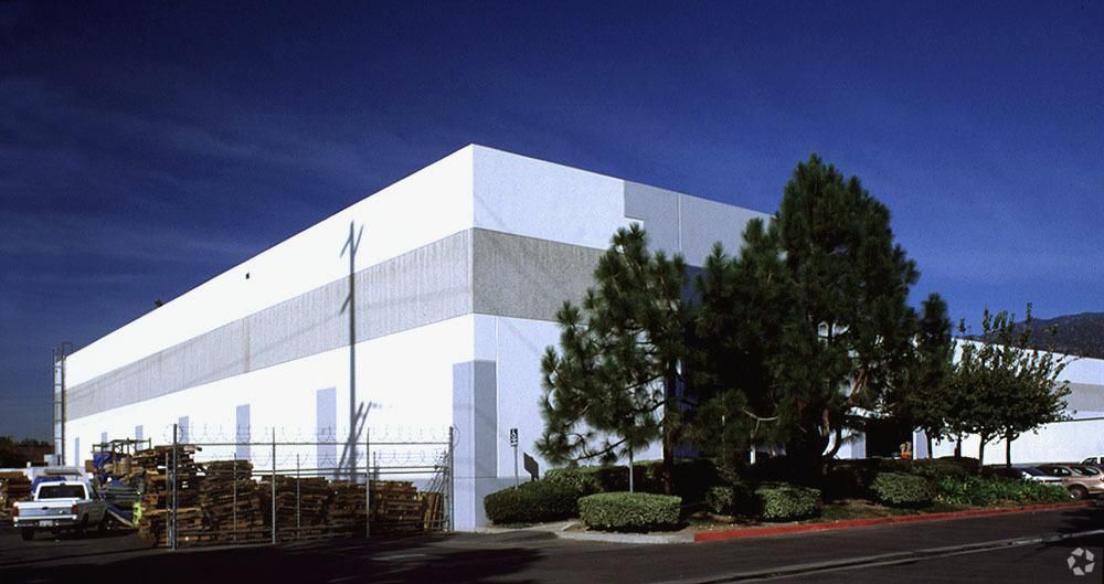 Industrial Property For Lease photo 2
