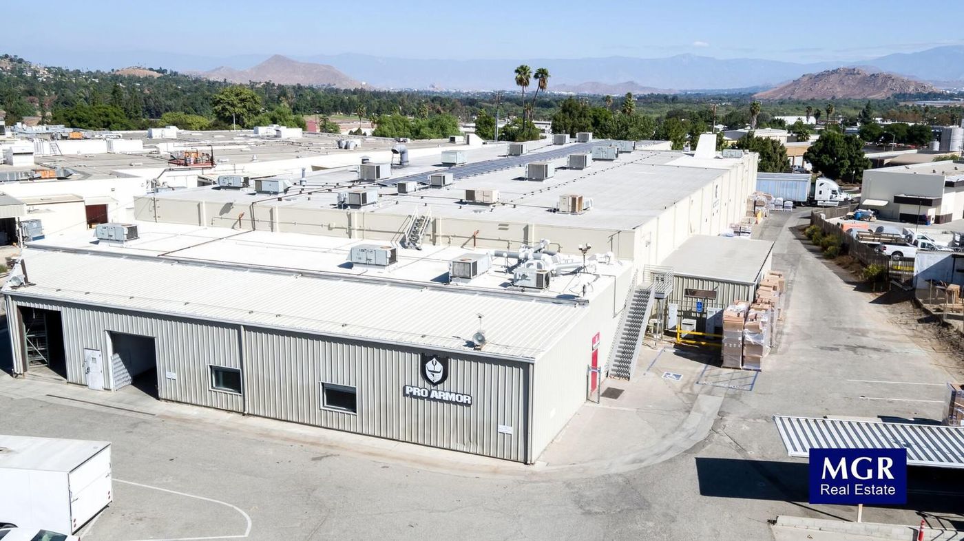 Masonry IND Building 100% HVAC, 3,000 AMPS photo 4