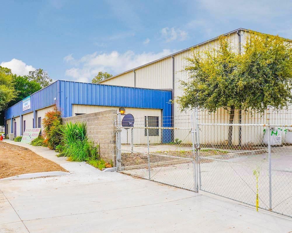 23125 Temescal Canyon Road photo 3
