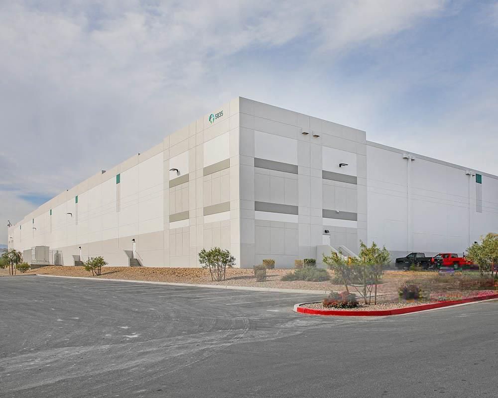 Prologis I-15 Speedway Logistics Center 1 photo 2