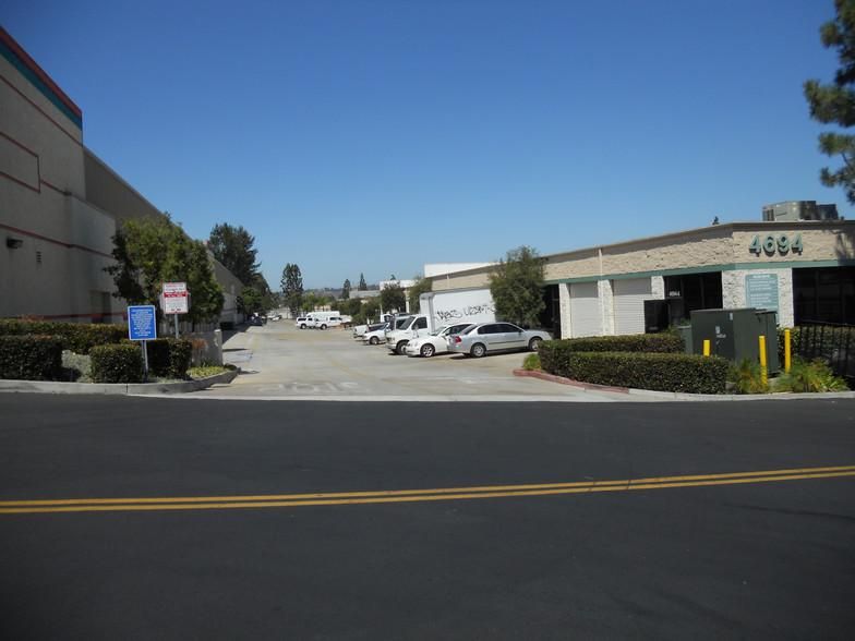 Caster Business Center 4694-4698 Alvarado Canyon Rd photo 4
