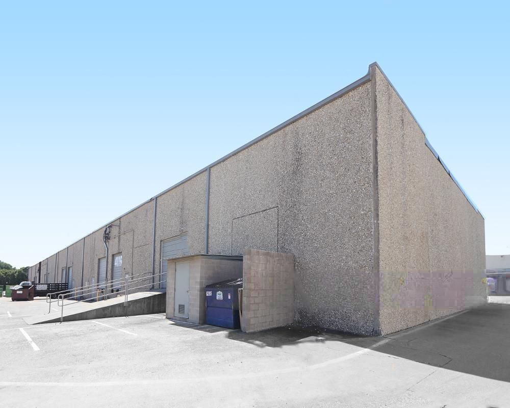 4124-4140 Billy Mitchell Drive & 4117-4135 Lindbergh Drive photo 3