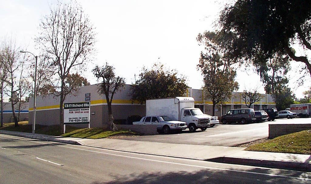 Bldg 16 photo 2