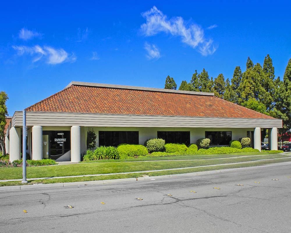 48499-48507 Milmont Drive photo 3