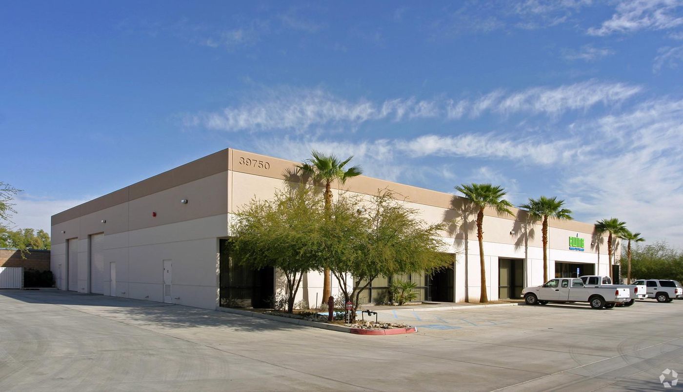 Bldg B photo 2