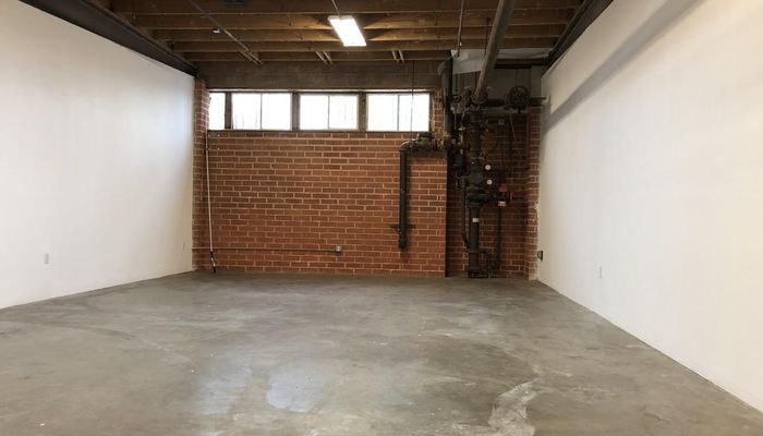 Warehouse Space for Sale at 3221 S Hill St Los Angeles, CA 90007 - #8