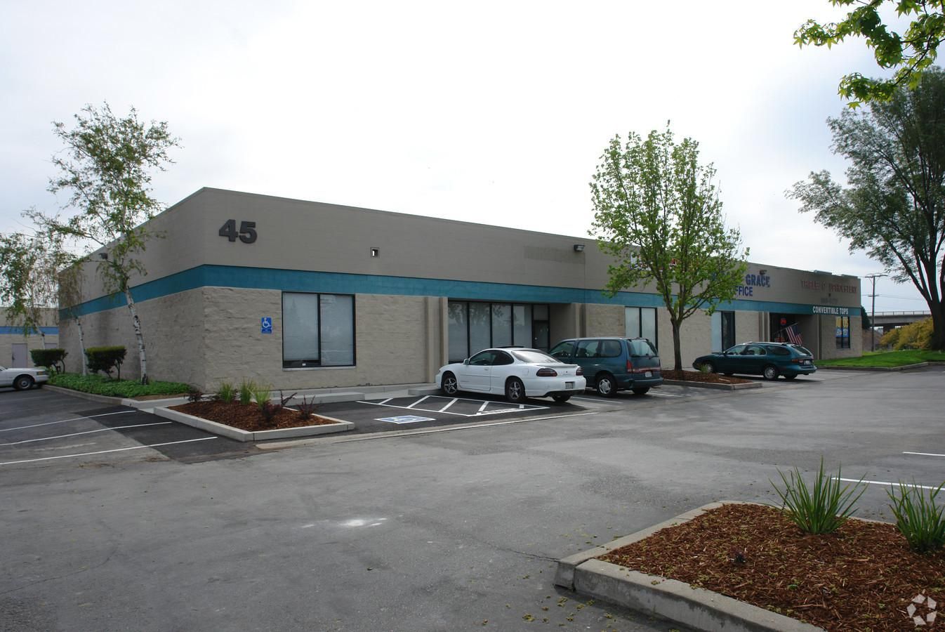 Industrial Property For Lease photo 1