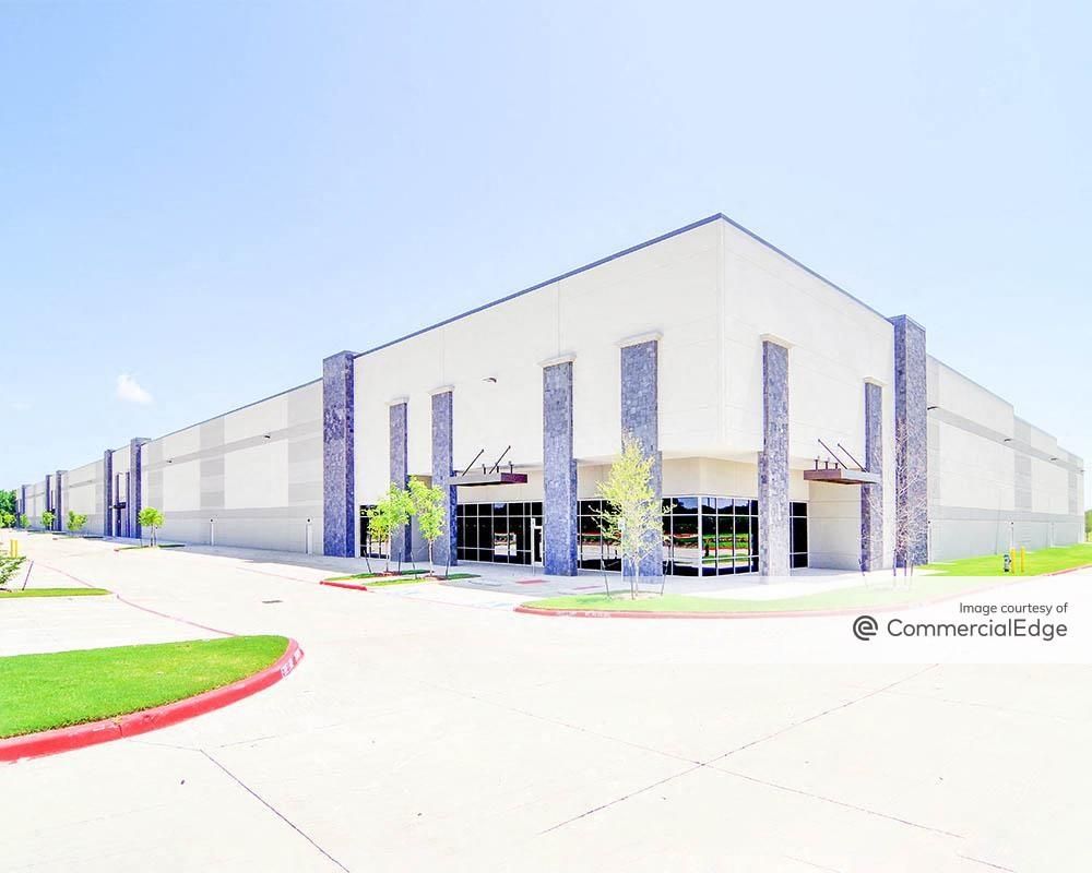 Core5 Logistics Center at McKinney - Building B photo 1