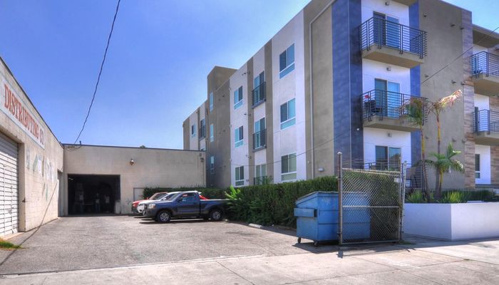 Warehouse Space for Sale at 5350 Cartwright Ave North Hollywood, CA 91601 - #4