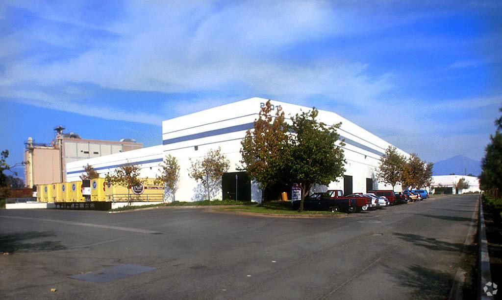 Bldg B photo 2