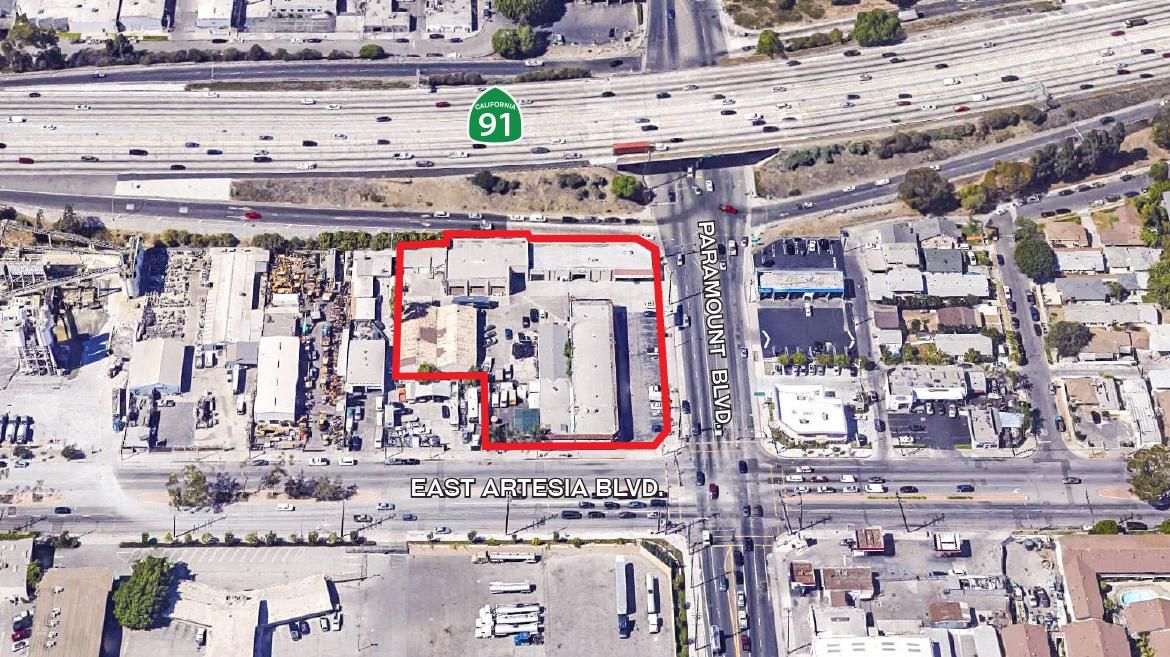 2719-2735 E. Artesia Blvd. photo 2
