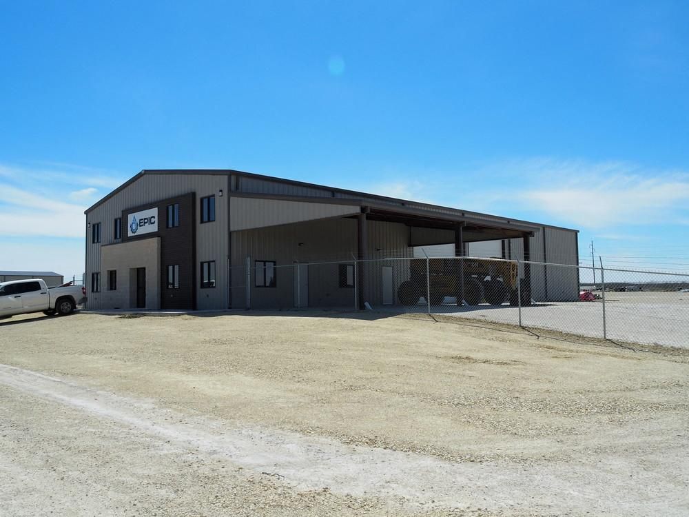 7,200 SF Shop on 6.8 Acres with US Hwy 285 Frontage! photo 4