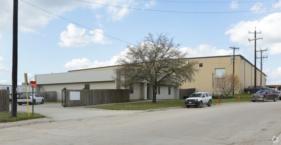 5251 Tacco Dr photo 4