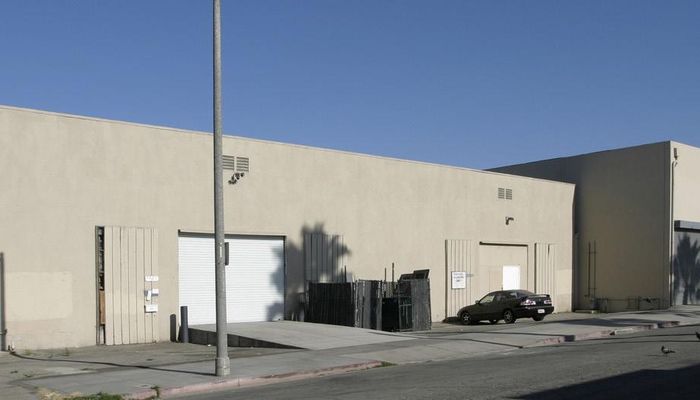 Warehouse Space for Sale at 2235-2237 Lemon Ave Signal Hill, CA 90806 - #2