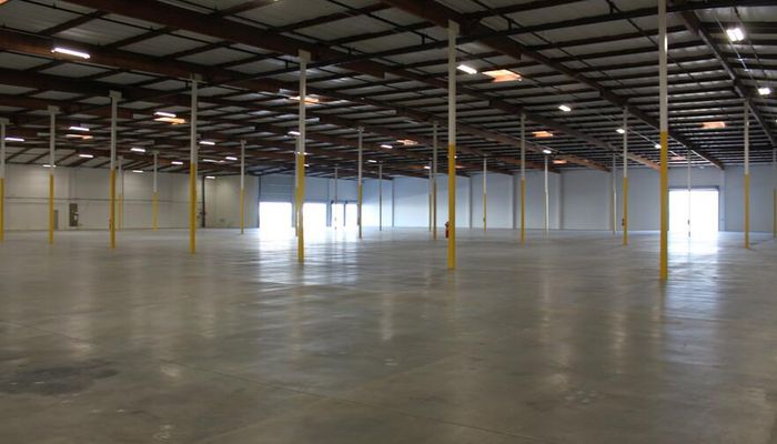 Warehouse Space for Rent at 2050-2080 E 49th St Vernon, CA 90058 - #12