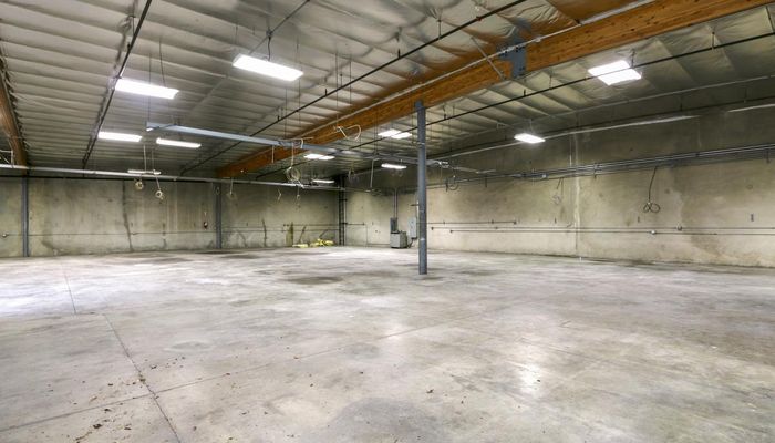 Warehouse Space for Sale at 624 E Rancho Vista Blvd Palmdale, CA 93550 - #13