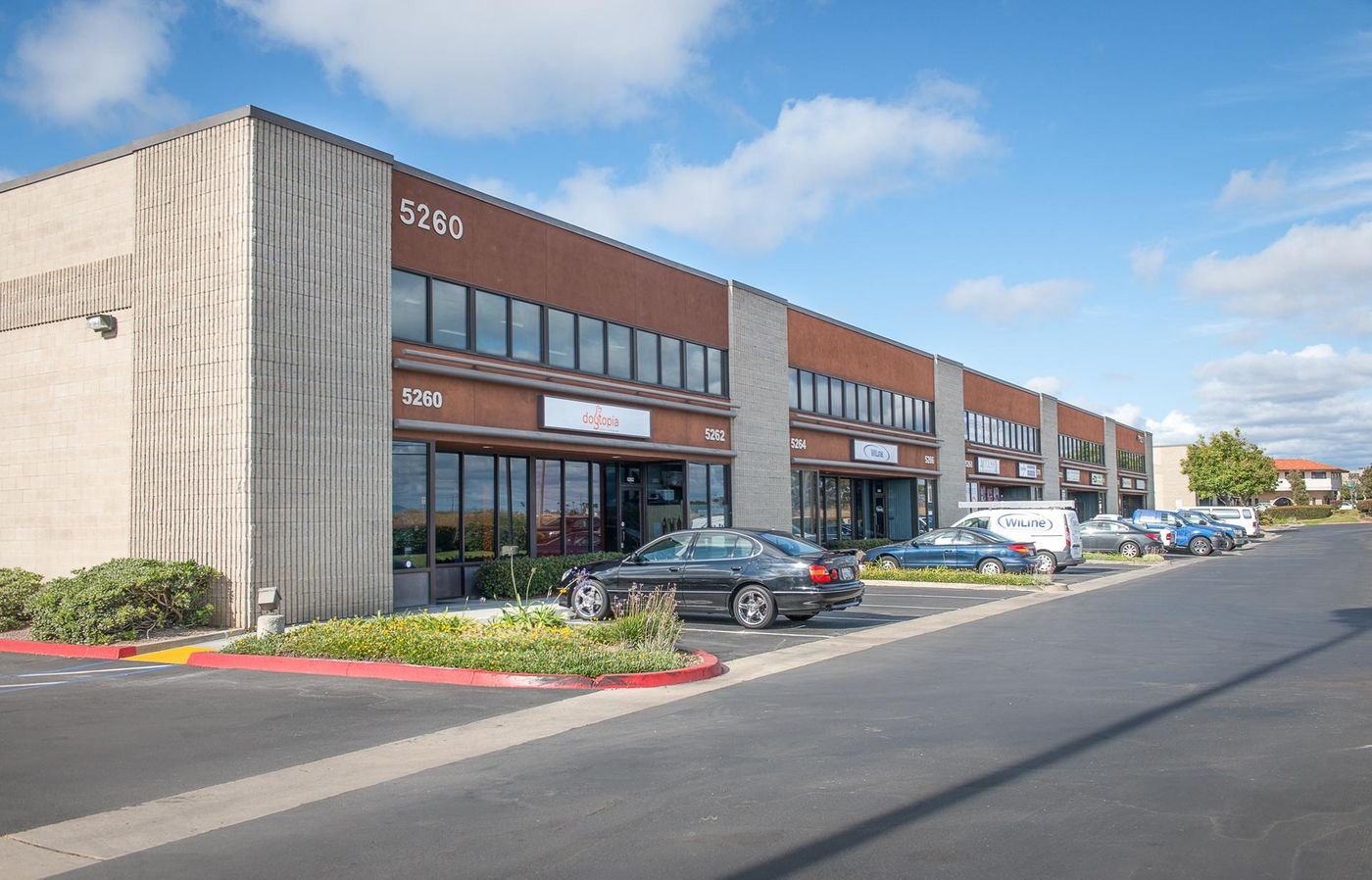 Eastgate Plaza - Office/Showroom/Warehouse photo 3