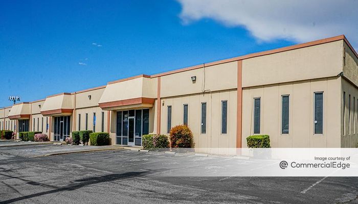 Warehouse Space for Rent at 170 Whisman Rd Mountain View, CA 94041 - #1