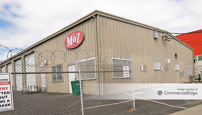 Warehouse Space for Rent at 711 Kevin Ct Oakland, CA 94621 - #1