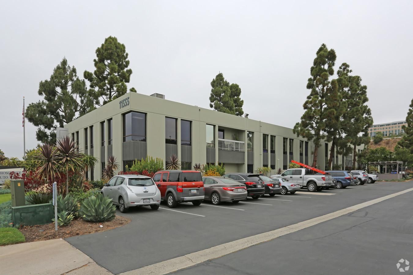 Bldg 1 photo 2