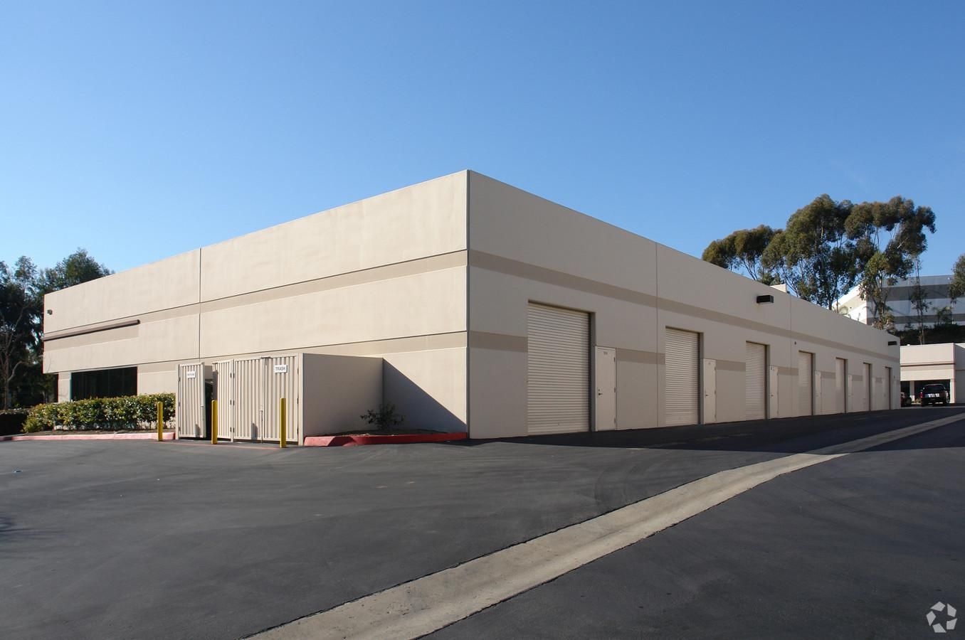 Bldg B photo 4