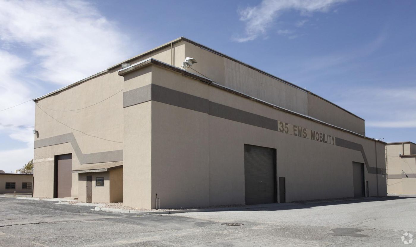Bldg 739 photo 3