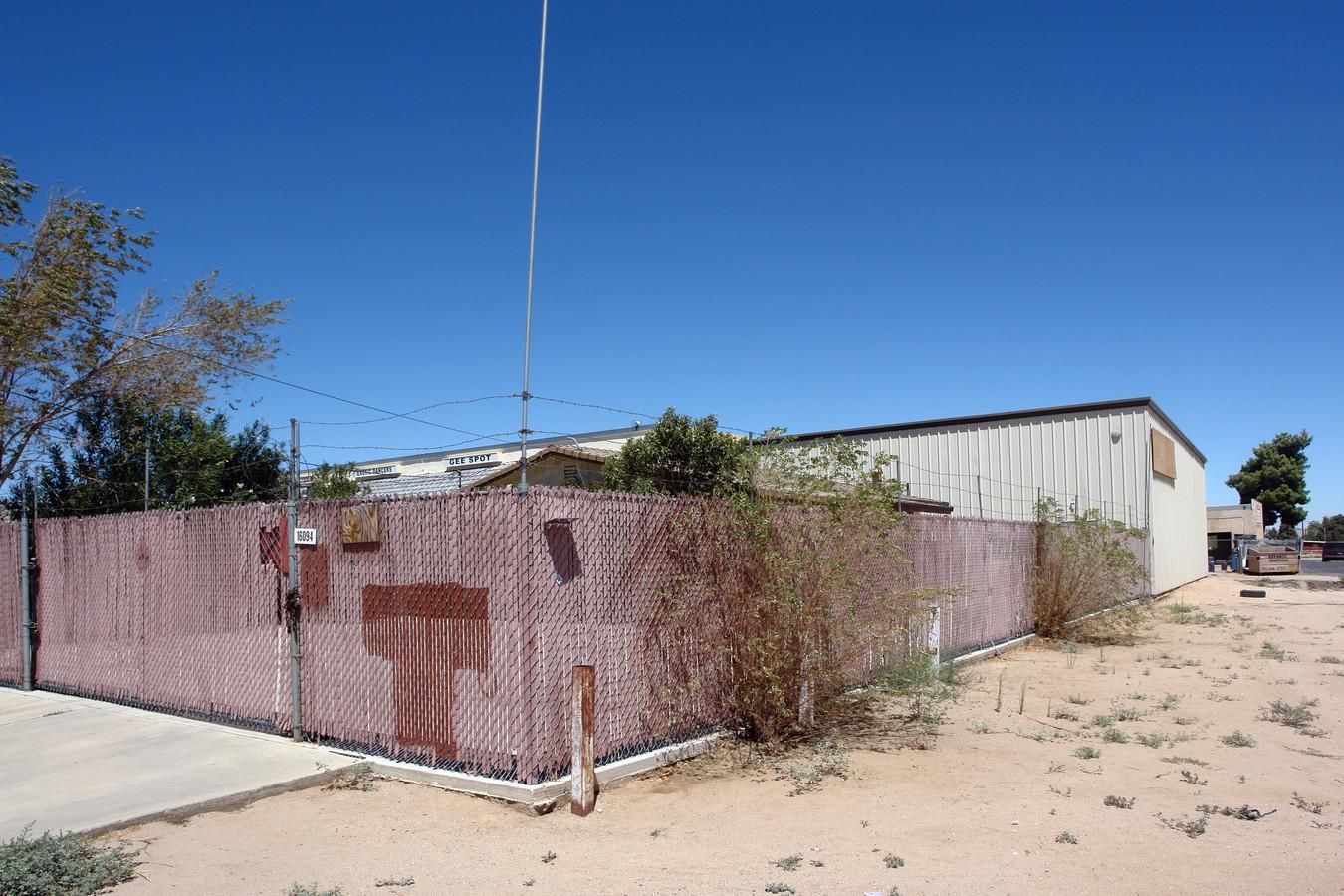 Warehouse/0.64 total AC & proposed siteplan photo 3
