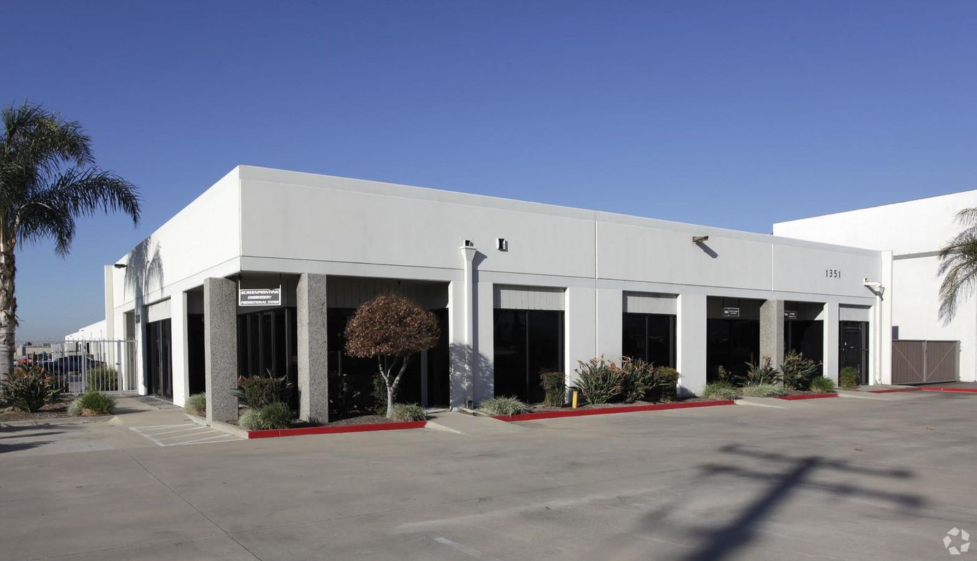 Industrial Property For Lease photo 1
