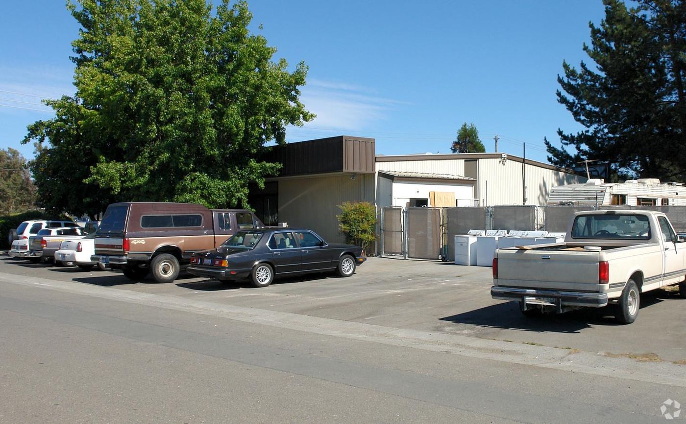4122 S moorland photo 2