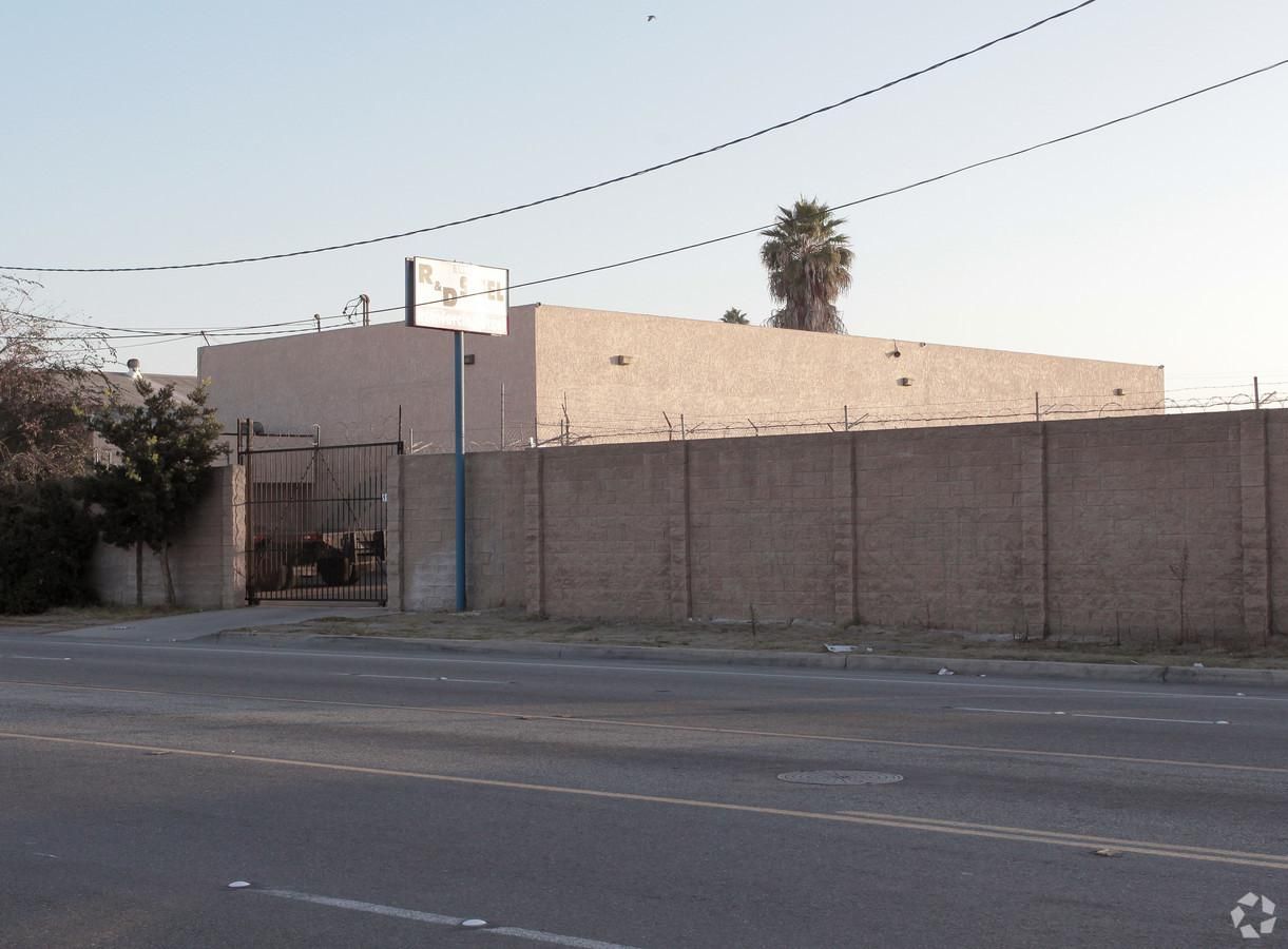 Industrial Property For Sale photo 1
