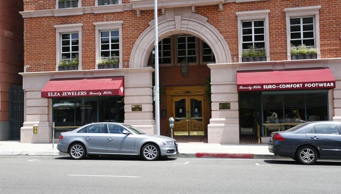 Office Space for Rent at 416 N Bedford Dr Beverly Hills, CA 90210 - #3