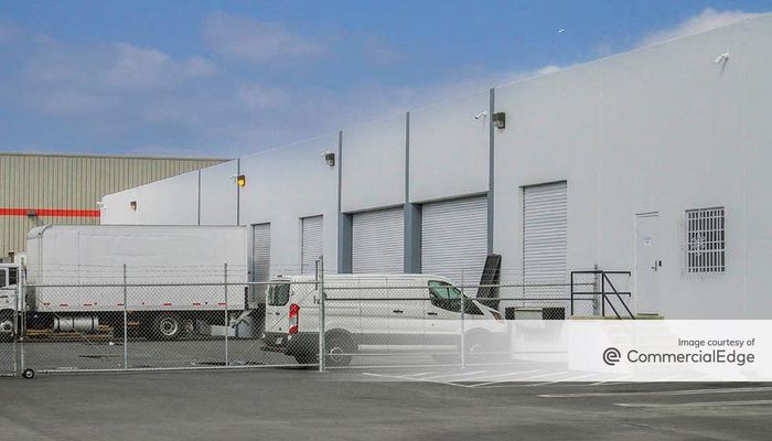 Warehouse Space for Rent at 2701 Carrier Avenue Los Angeles, CA 90040 - #3