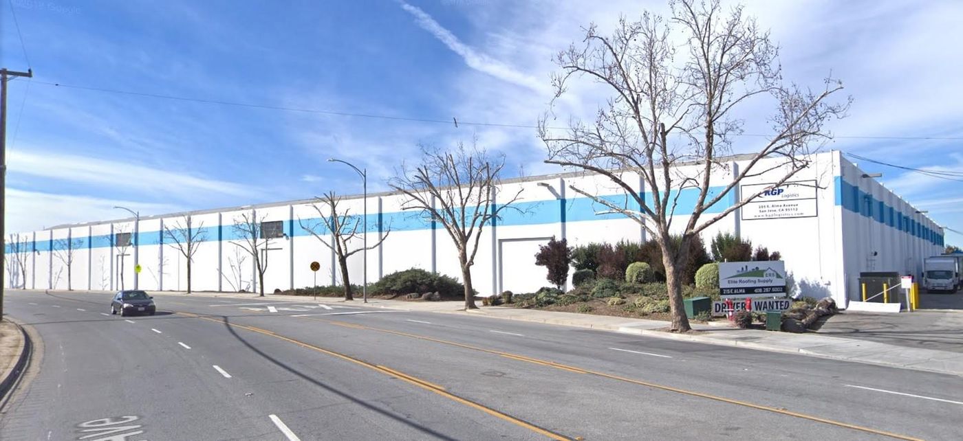 Industrial Property For Lease photo 1