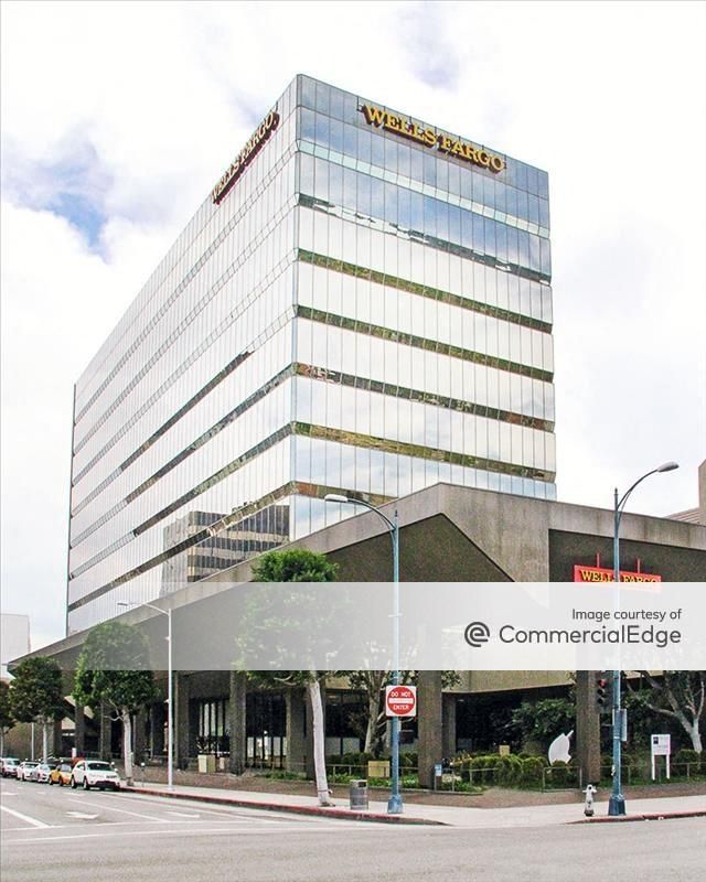 Wells Fargo Bank Building photo 4