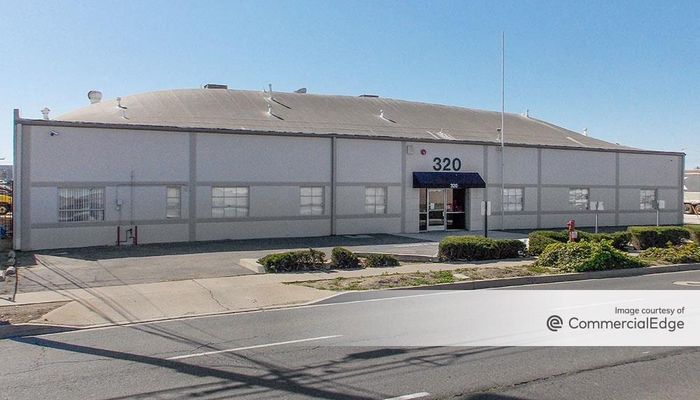 Warehouse Space for Rent at 308 East Dyer Road Santa Ana, CA 92707 - #4