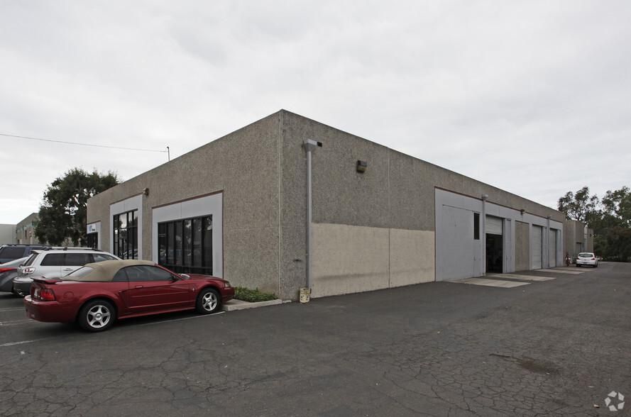 Bldg B 2232 Verus St photo 3