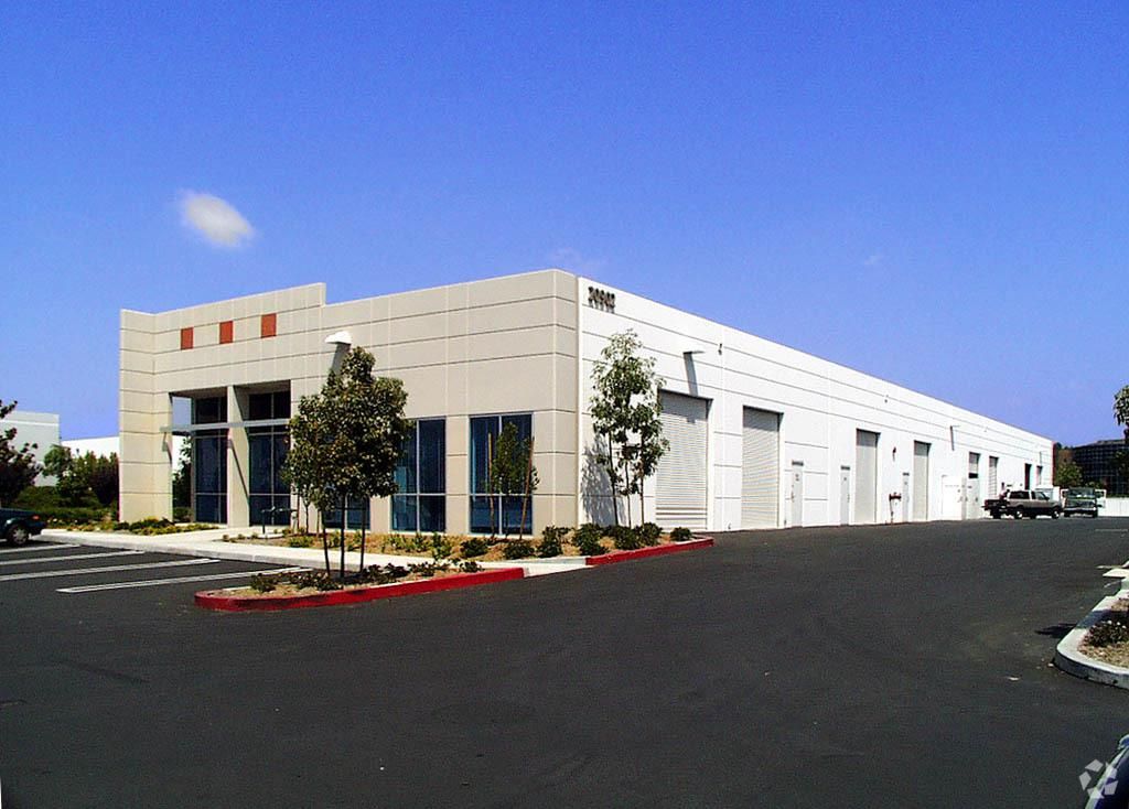 Bldg 13 photo 2
