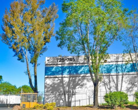 Elmhurst Business Park