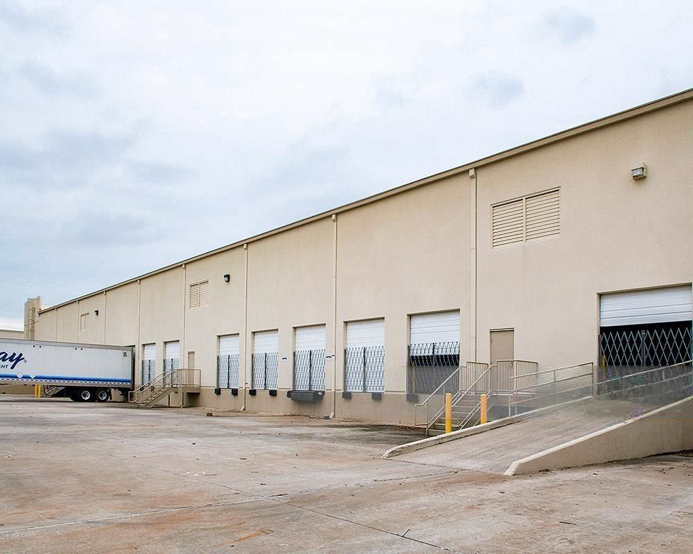 Prologis Greens Parkway 1, 2 & 3 photo 2