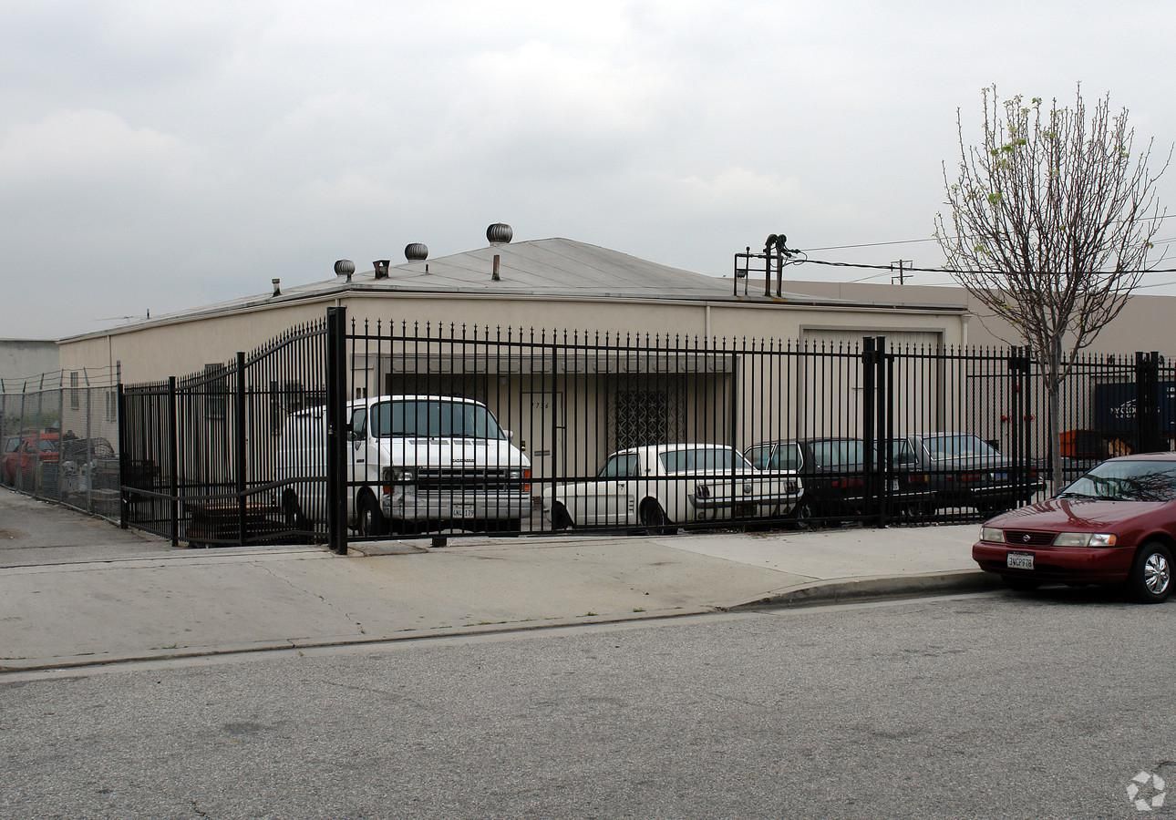 Industrial Property for Lease photo 1