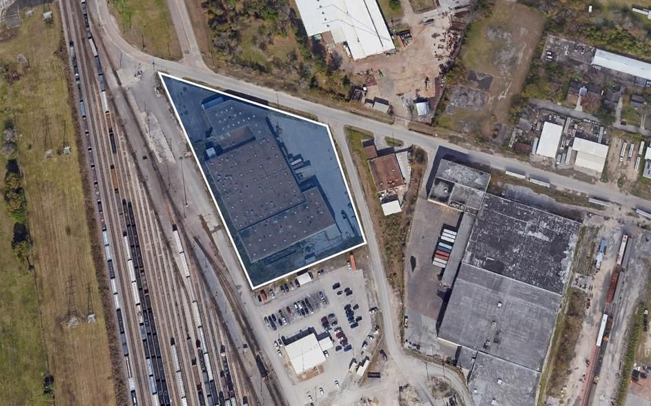 2830 Produce Row photo 2