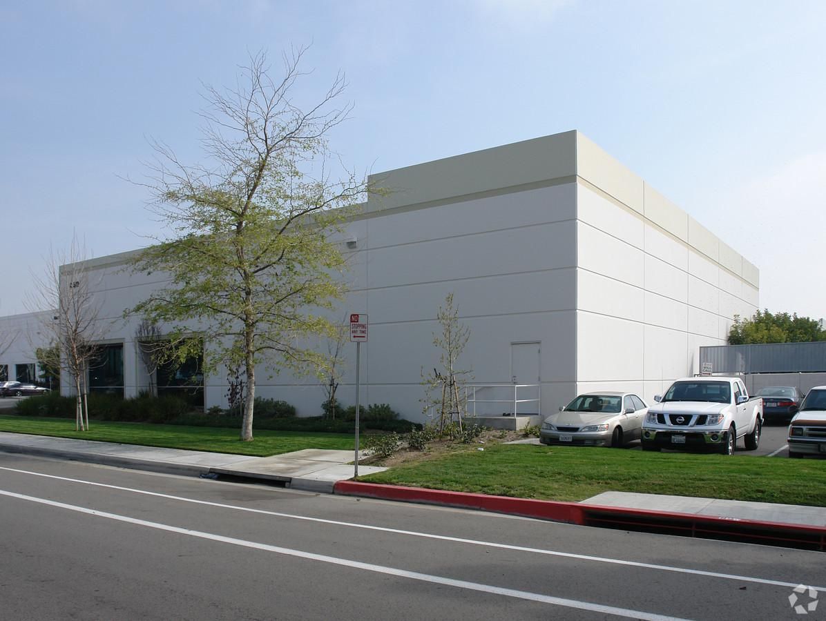 Industrial Property For Lease photo 2