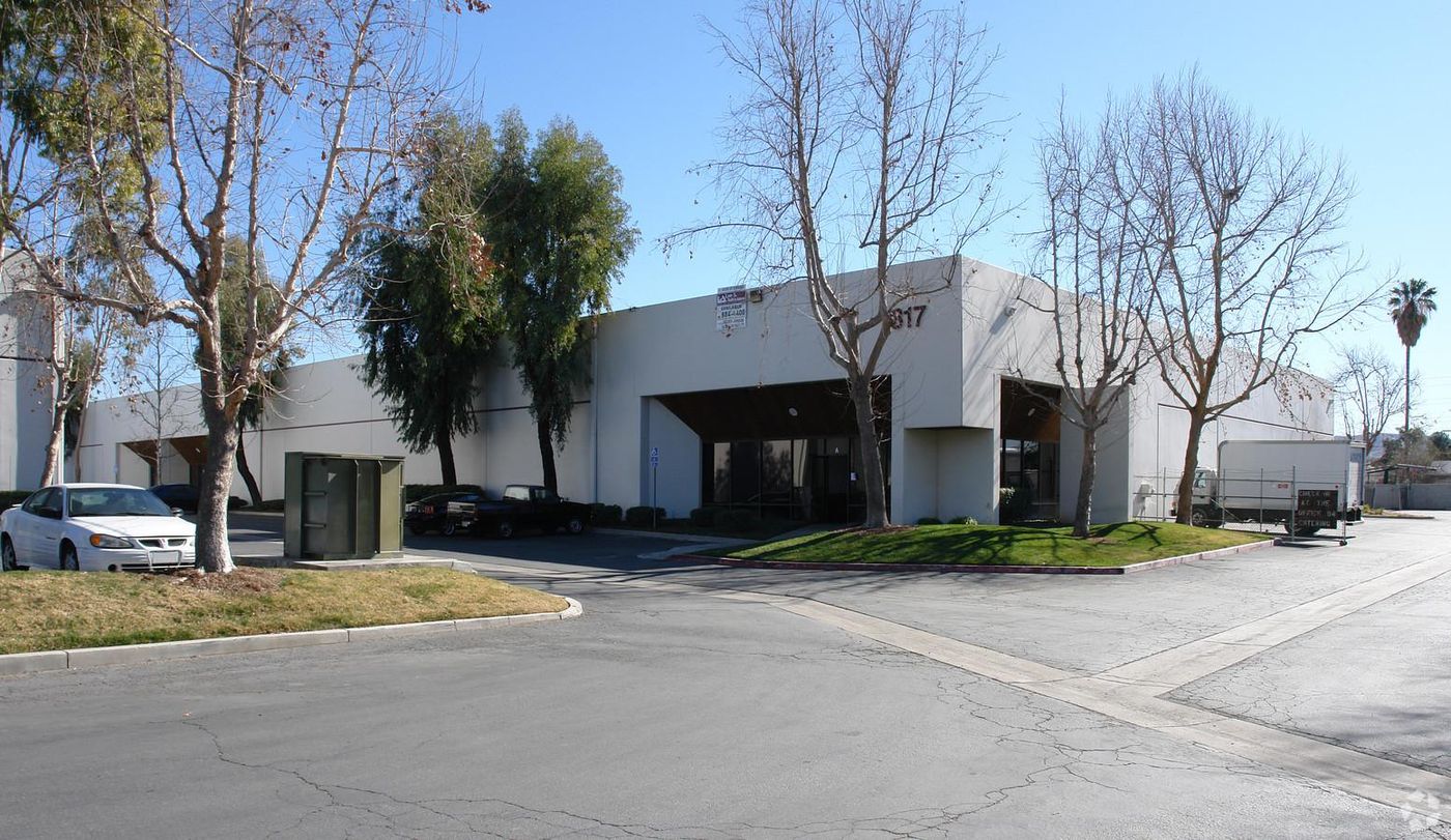 Industrial Property For Lease photo 1