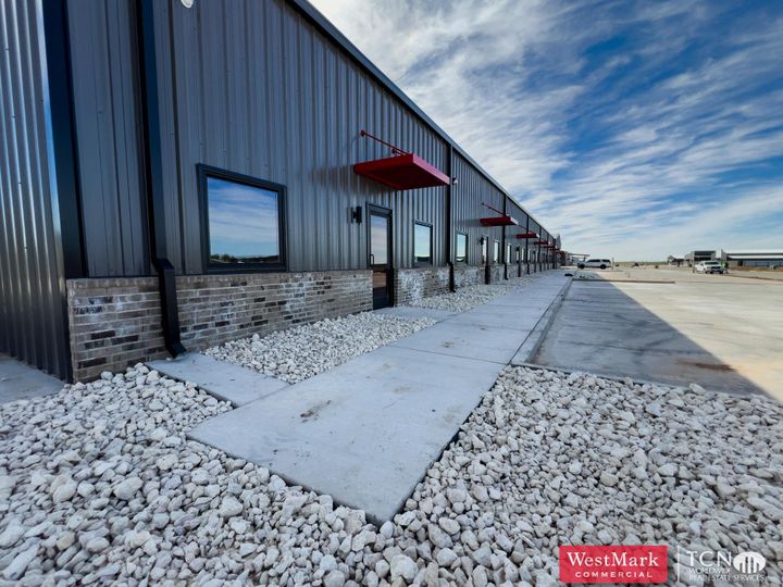 8807 County Road 6820